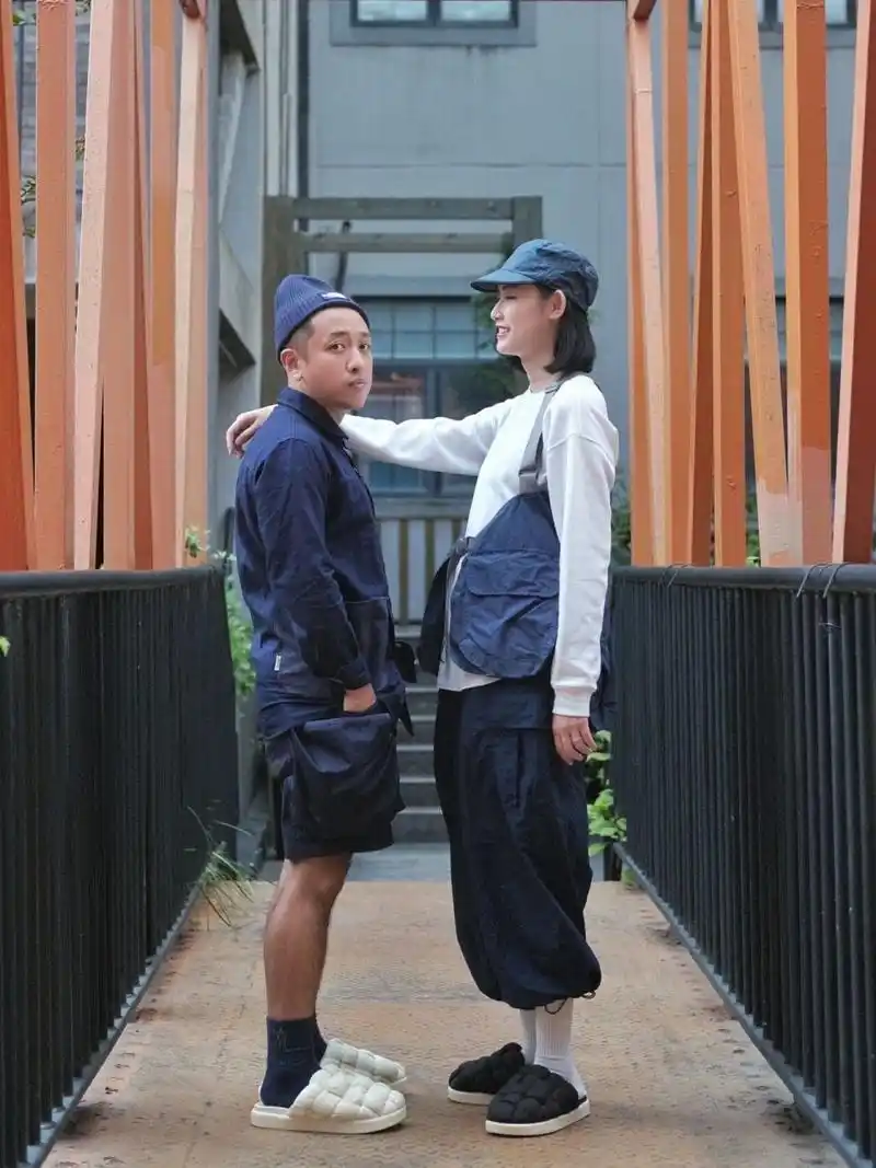 女生和小个子男生的情侣穿搭 反过来的最萌身高差 178的老婆&170的