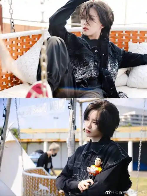 好喜欢陆柯燃这组照片她的眼睛里好像有一封忧伤的情书