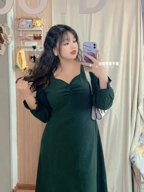 150斤真胖女孩ootd穿过挪威的森林