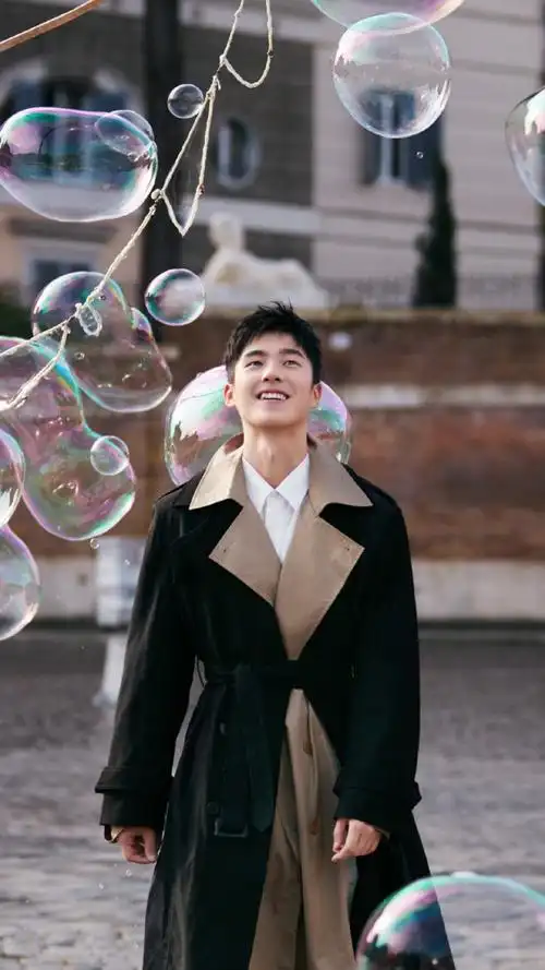 刘昊然照片 壁纸