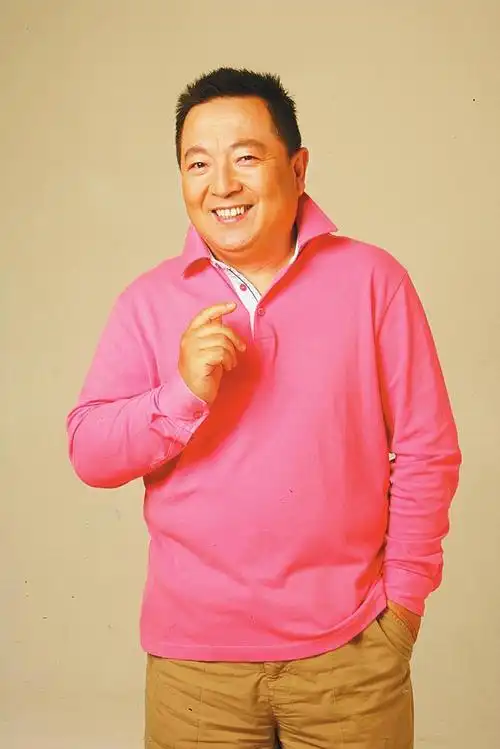 董浩(中国男主持人)_尚可名片