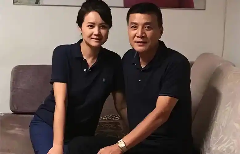 当红女星奚望:爱继父也爱生父,离婚最对不起年幼的女儿_茹萍_刘之冰