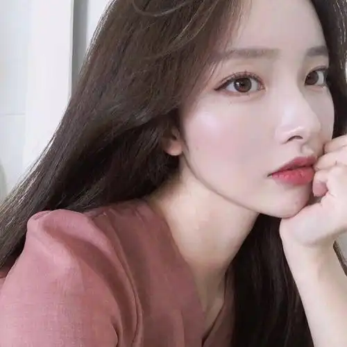 金娜熙女生头像 韩系 女头 网红by微博ins: 关注