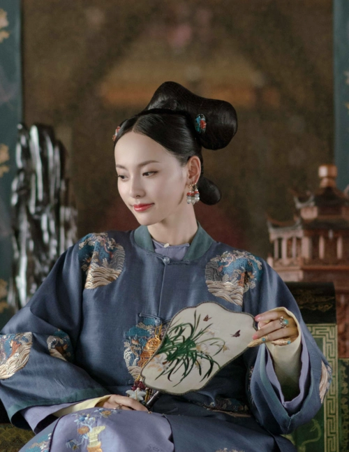 8. 顺嫔——张嘉倪 饰