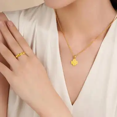 chow tai fook 周大福 ing系列 f220047 四叶草足金吊坠 2.35g