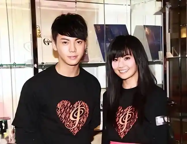 angelababy,也走到了今天_杨颖_陈伟霆_关系