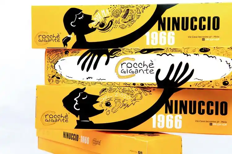 crocchè休闲食品创意包装设计,张开的手与嘴巴插画-上海包装设计公司