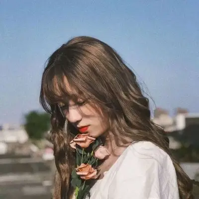 微信唯美小清新女生头像安利一个颜值超高的小姐姐