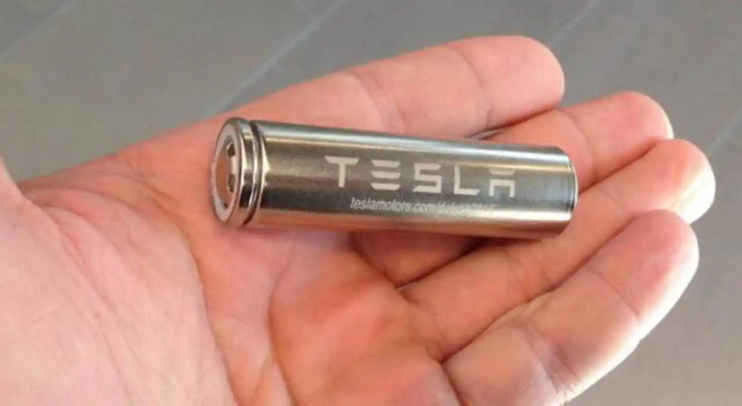 特斯拉电池容量令人放心行驶16万英里下降不到10