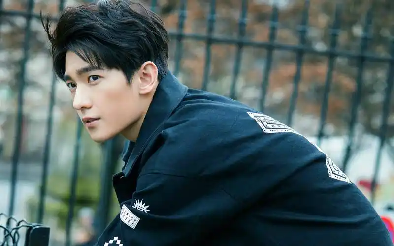 明星点评:易烊千玺,陈都灵,肖战,赵露思,杨洋,陈鹤一