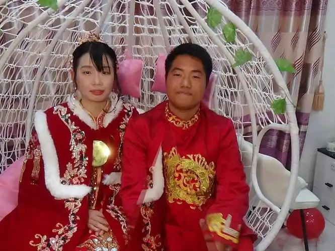 20240206爱香拍刘传冻曾淇结婚