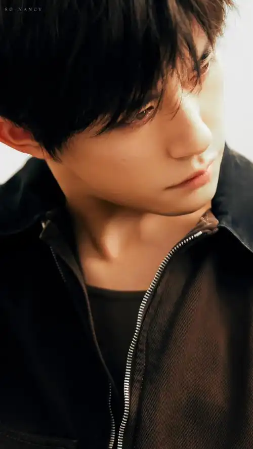 四字 易烊千玺 yyqx 四字弟弟