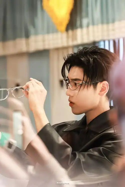 #王子异[超话]##王子异电影拯救嫌疑人##王子异入选2023星辰大海#