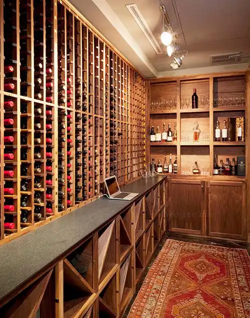 美式风格别墅装修地下室贮藏室地下酒窖装修设计效果图欣赏(4/7)