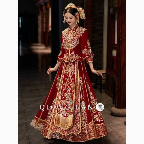 高端秀禾服丝绒2024年新款婚礼重工奢华中式新娘服龙凤褂婚服结婚