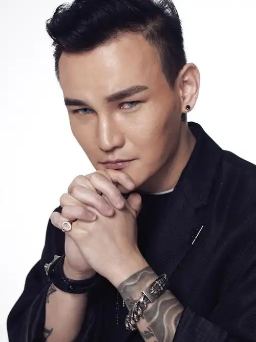 李维雪地演绎为爱折磨 《劫爱》mv今日上线_综艺_央视网(cctv.com)