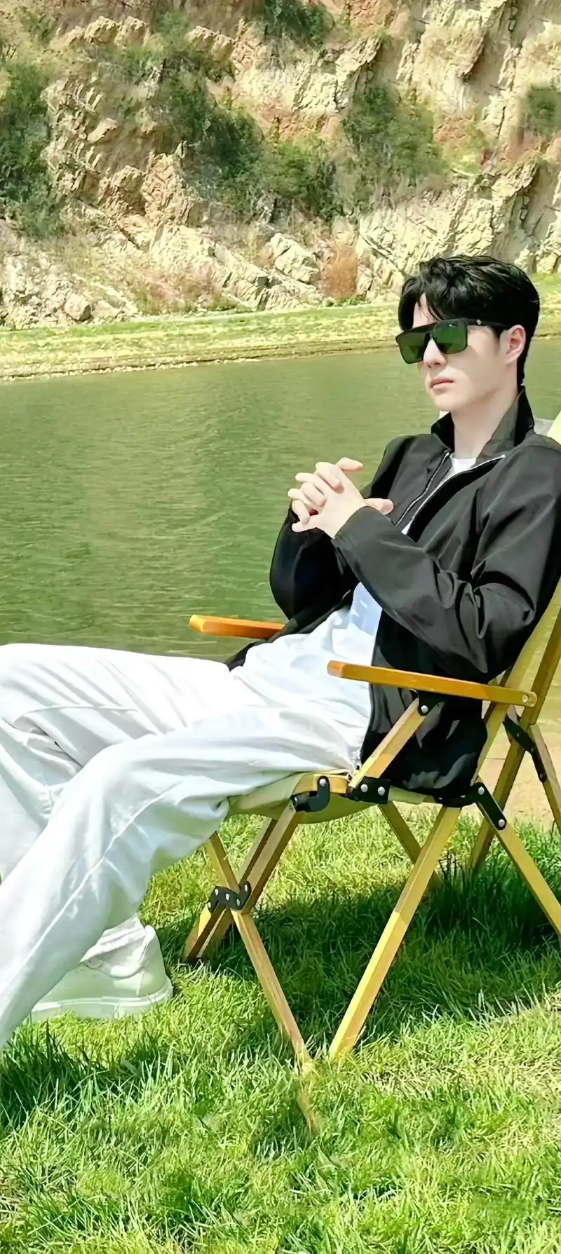 明星壁纸第三期.芜湖～今天是王一博 酷boy#一眼沦陷 #酷 - 抖音