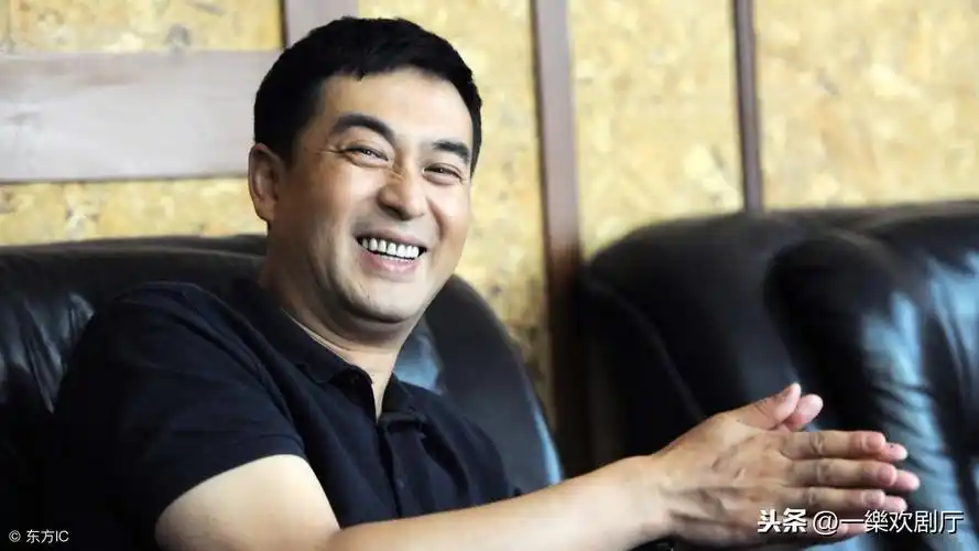 因长年拍戏得"强直性脊柱炎"的亲民"大叔"-张嘉译主要作品集