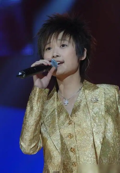 李宇春出道14年了不仅没有结婚绯闻更是没有真的没人喜欢吗