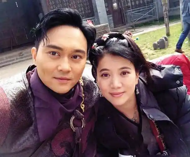 袁咏仪与张智霖