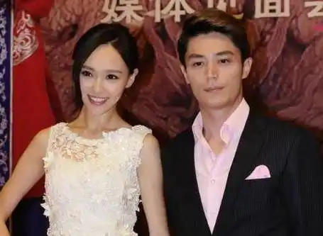 "傻白甜"唐嫣:被邱泽分手3年,与杨幂形同陌路,成名史艰难_王晶_霍建华