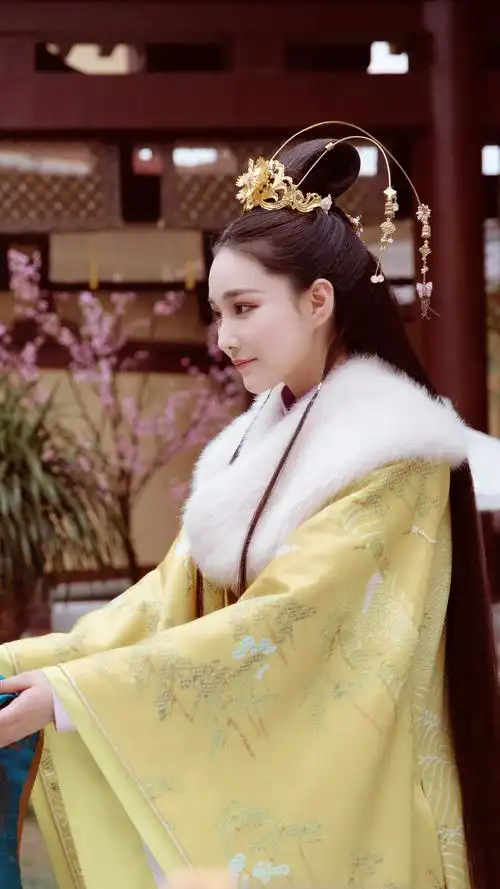 花谢花飞花满天 谢千寻 张馨予