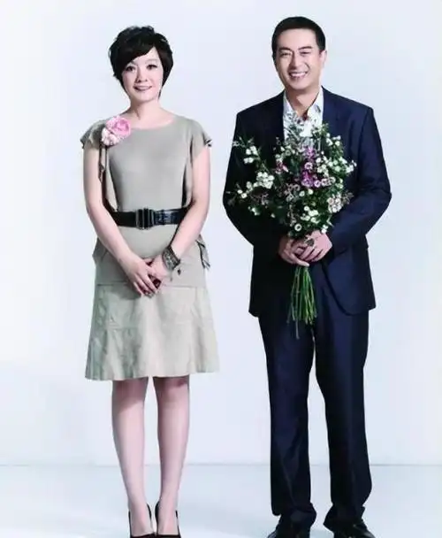 王海燕第一任丈夫王志飞(王海燕简历)-君安号