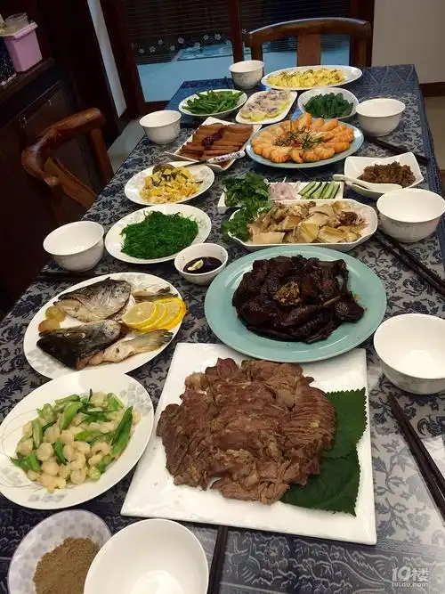 三十年的聚会晚餐