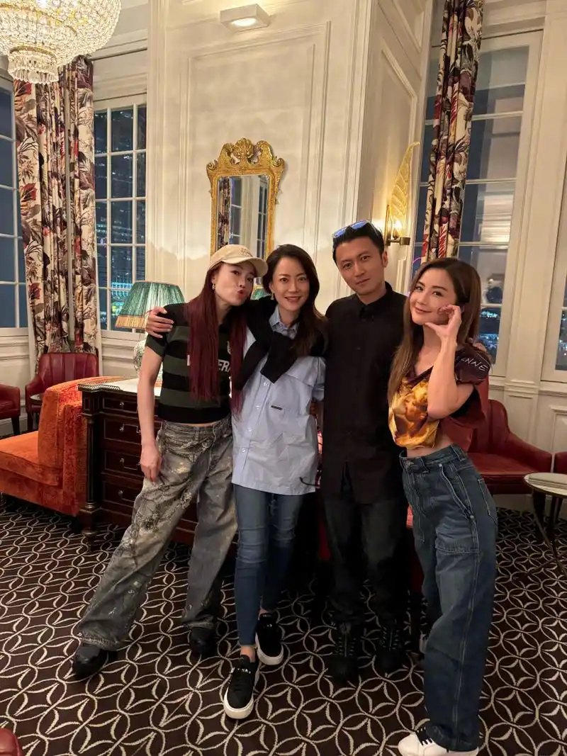 霍汶希是真有福气,谢霆锋,容祖儿,蔡卓妍一起为她补过生日