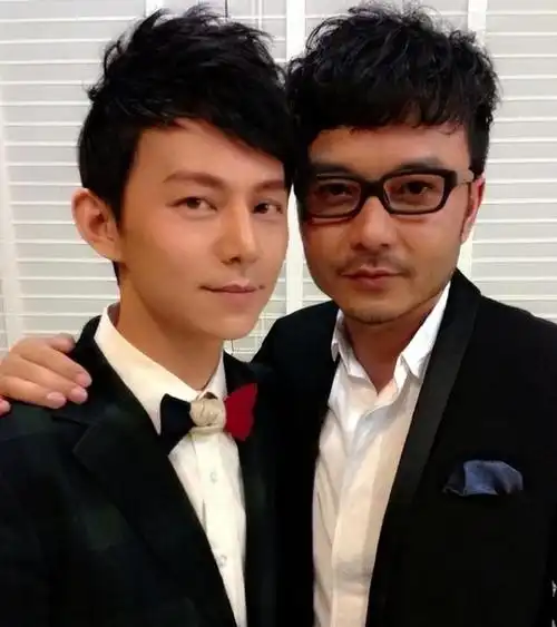 回顾何炅汪涵老了齐思钧稳了芒果年会主持奖看清湖南台新形势