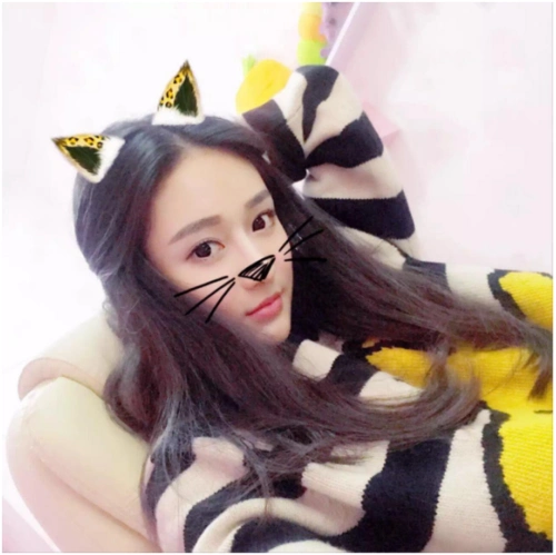 90979天天获虎牙直播2016年度优秀娱乐新人