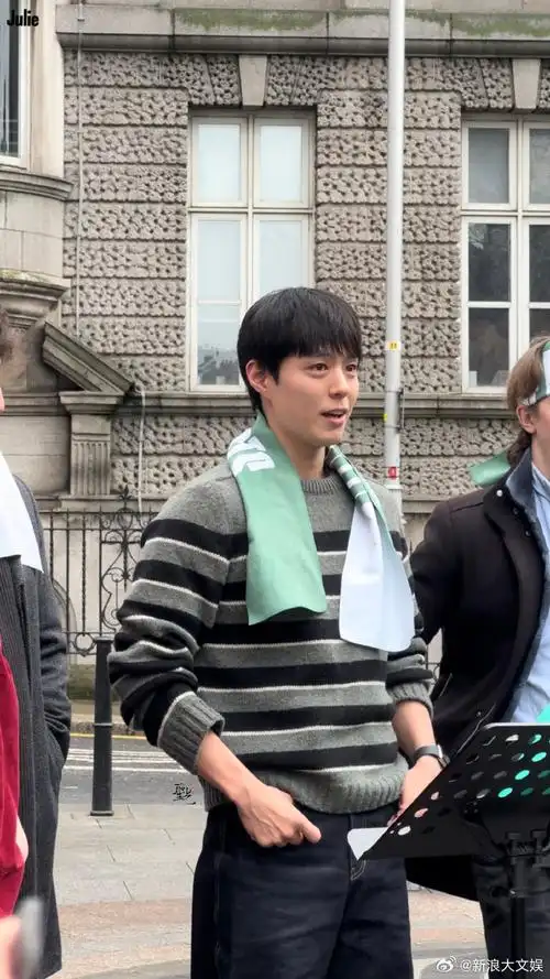 都柏林偶遇朴宝剑