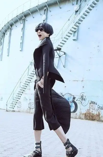 高晓松娇妻徐粲金亮相第13届音乐风云榜