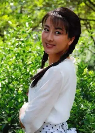 39岁马苏真人长啥样离开了美颜滤镜网友顶多算个村花