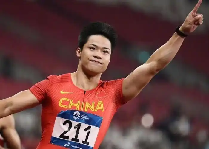 苏炳添赛季首秀夺亚军赛后一番发言凸显内心强大冲击奥运席位