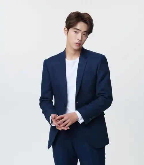 年龄不大的南柱赫,身上有着温暖,踏实的气质,你动心了吗?