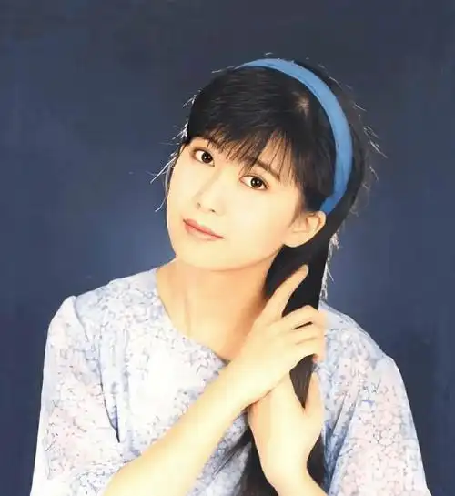 歌手孟庭苇:退圈修佛,被婚姻伤透了心,风光背后的心痛与眼泪?