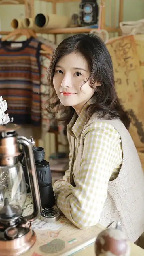 日系文艺美少女白皙养眼写真图片手机壁纸-美女-壁纸下载-美桌网