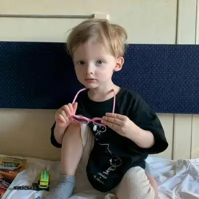 【男头】【鲨鱼齿小男孩】马克(1)_微信头像_我要个性网