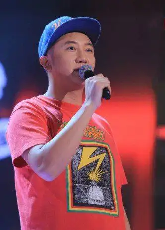 厦门网中国好声音杨坤为抢关喆出狠招