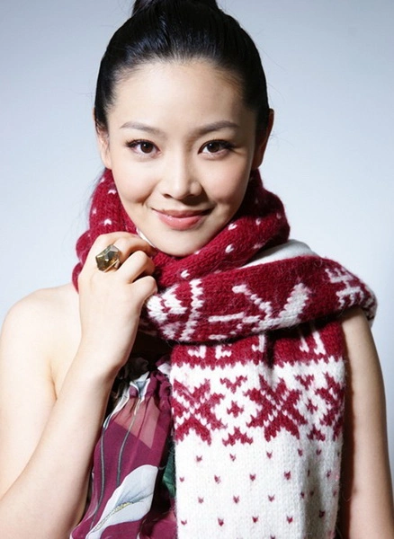 田野扮演者王维维在《心术》也曾与张嘉译合作夫妻,王维维演的很深刻