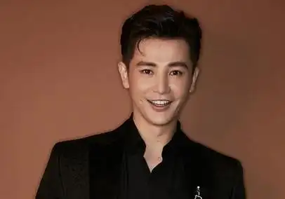 众星齐发声,任豪热巴引争议,网友:有病|迪丽热巴·迪力木拉提_网易