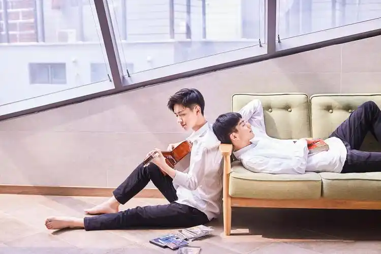 张逸杰宋威龙cp 写真 壁纸