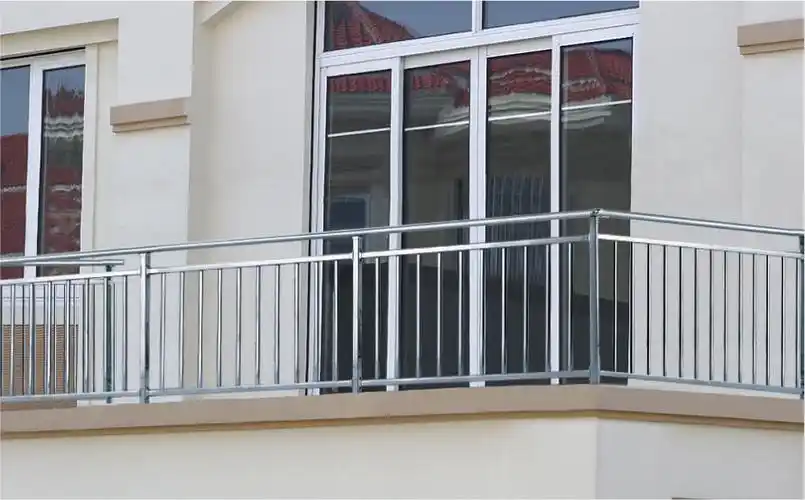 供应不同款式不锈钢阳台护栏,厂家直销,价格实惠