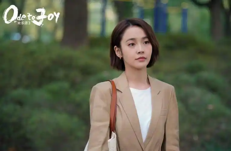 回顾张佳宁撮合母亲二婚和继父好如亲生父女再婚家庭也很幸福