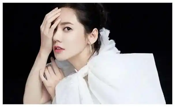 秋瓷炫:魅力女神,跨越国界点亮荧幕,深情演技闪耀|电视剧|女演员|回家