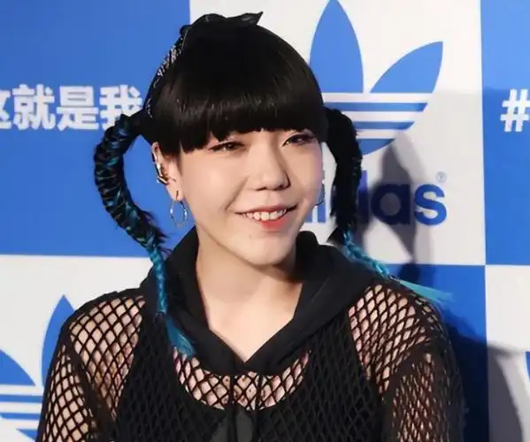 吴莫愁,终于为自己的"一意孤行"付出代价