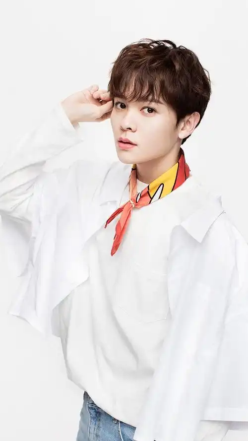 尤长靖,1994年9月19日出生于马来西亚,2018年爱奇艺网综《偶像练习生