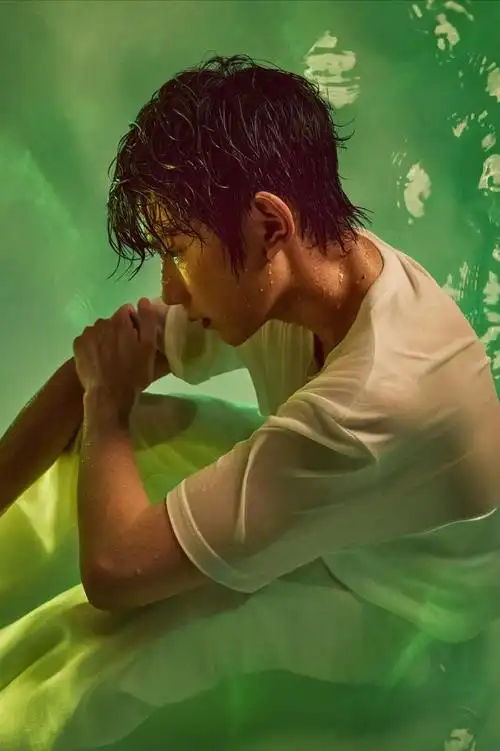 近日备受关注的偶像组合tfboys的三位成员王俊凯,王源,易烊千玺再次给