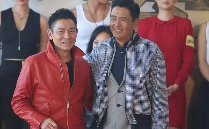 被周润发提携,跟黎明竞争,天王刘德华为什么人气长盛不衰_朱丽倩_事业